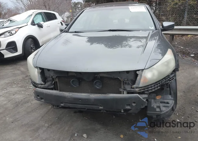 1HGCP26868A056842: 44293789