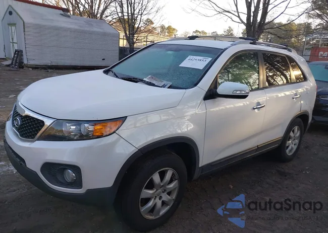 5XYKT3A60CG223657: 44293853