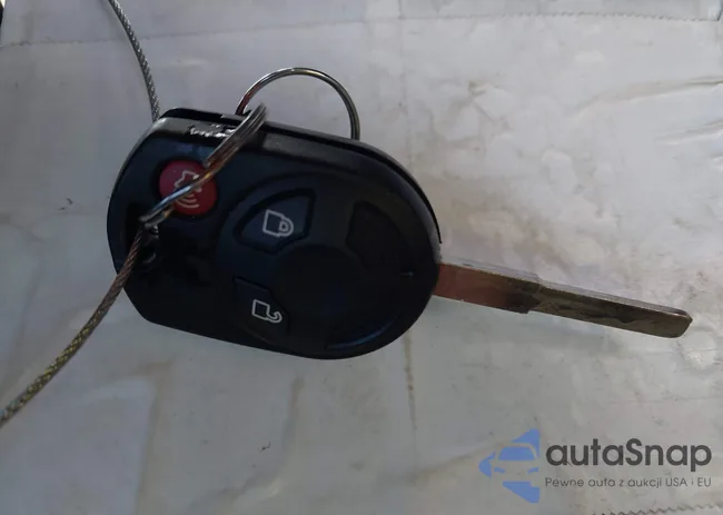 1FMCU0GD0HUC72672: 44293943