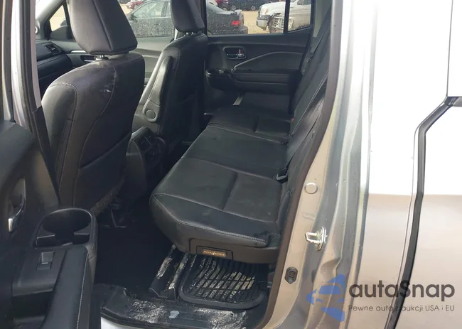 5FPYK3F60JB002125: 44293974