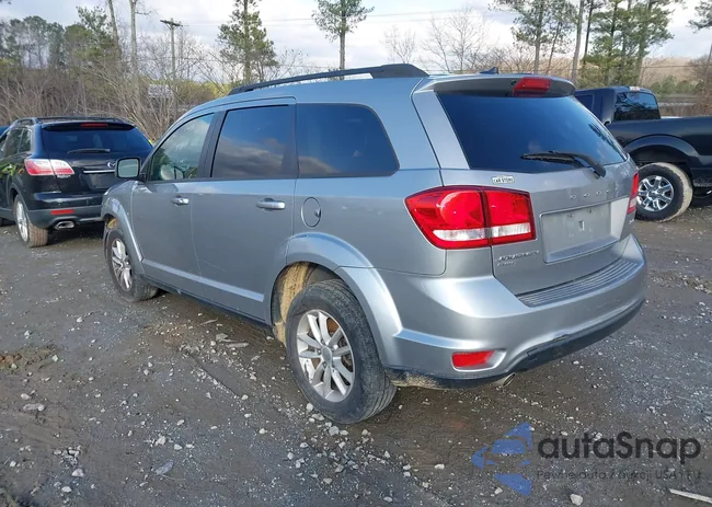 3C4PDDBG2GT135692: 44293982