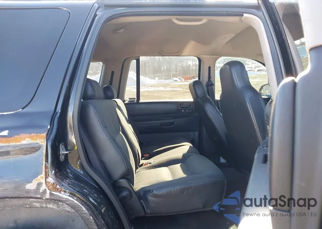 1B4HS28N91F555906: 44295099