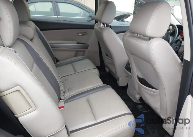 JM3TB3DV4C0335286: 44295112