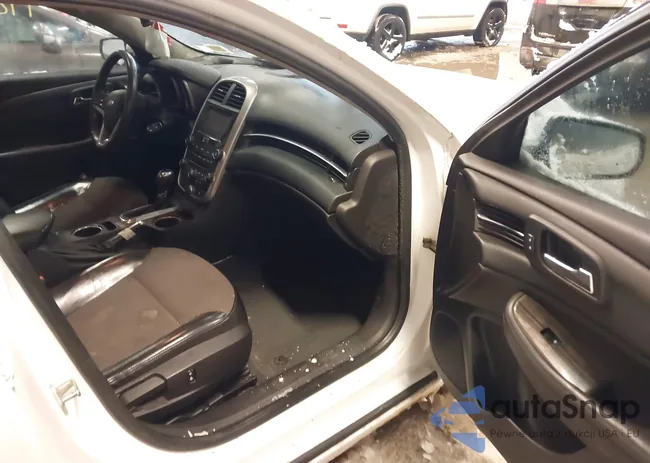 1G11E5SLXEF143657: 44295169