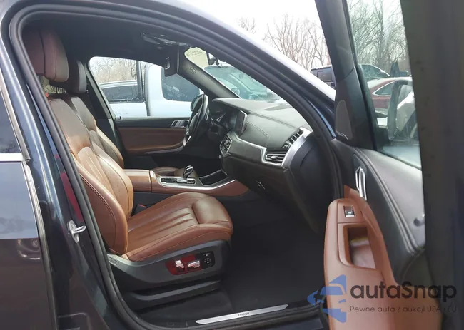 5UXJU2C58KLN64541: 44295176