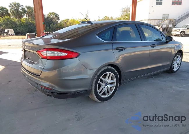 3FA6P0HDXER126523: 44295346