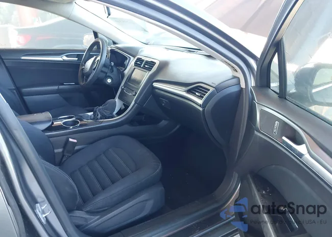 3FA6P0HDXER126523: 44295346