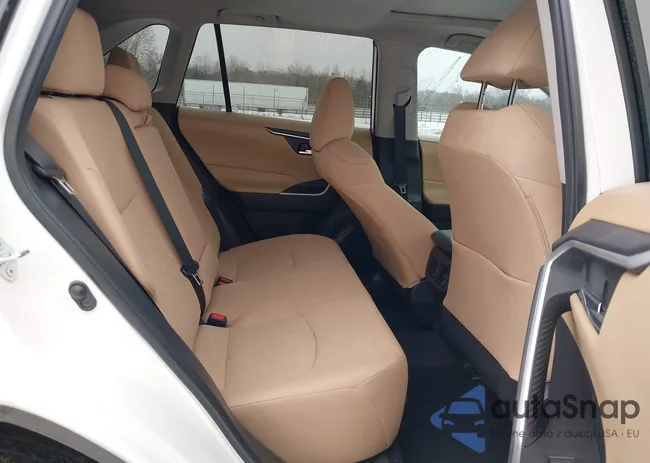 2T3W1RFV6MC111511: 44295352