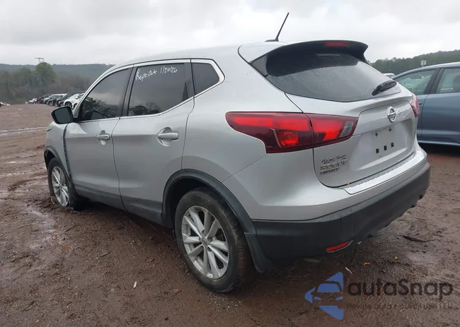 JN1BJ1CPXJW190816: 44295356