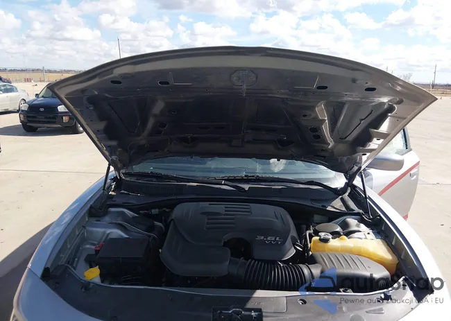 2C3CDXHGXFH824639: 44295376