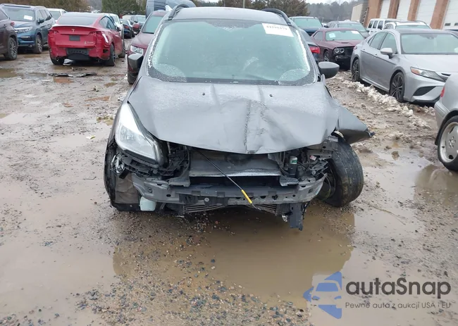 1FMCU9G92EUD70212: 44295379