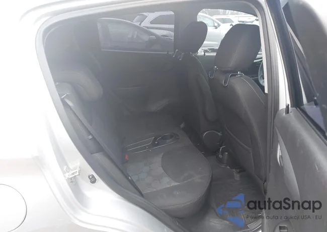 KL8CD6SA8GC611745: 44295429