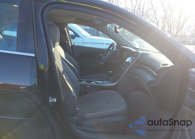 1G11B5SA5DF243977: 44295442