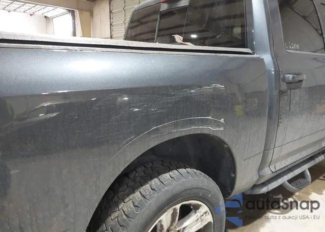 1C6RR7MT0ES440121: 44295452