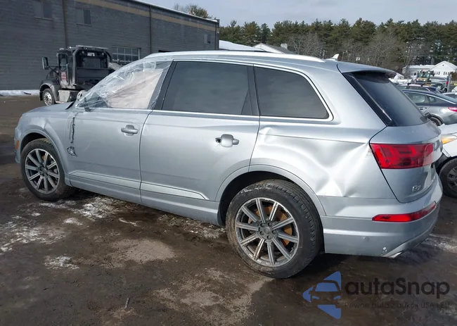 WA1LAAF71JD041813: 44295515