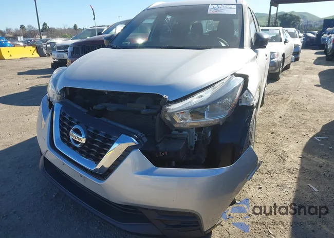 3N1CP5CU2JL522012: 44295535