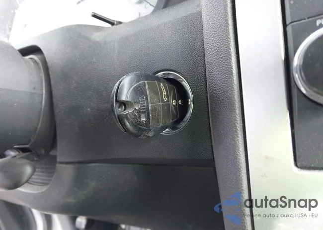 2C3CA5CV5AH319748: 44295590