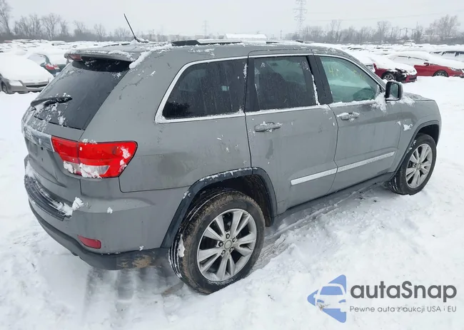 1C4RJFAG2DC591990: 44295596