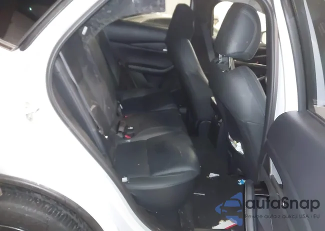 3MVDMBBMXRM647337: 44294718