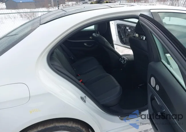 W1KZF8EB3PB189603: 44294747