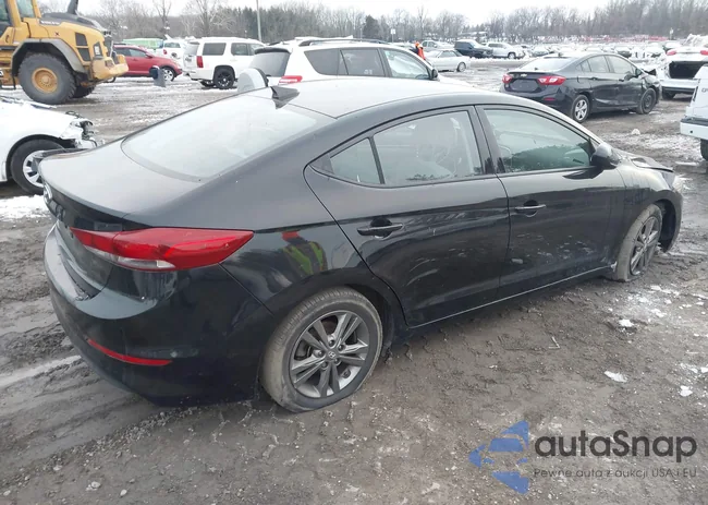 5NPD84LF3JH237085: 44294779