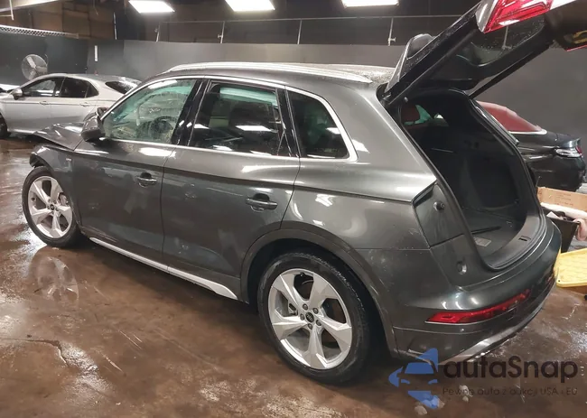 WA1EAAFYXR2055766: 44294797