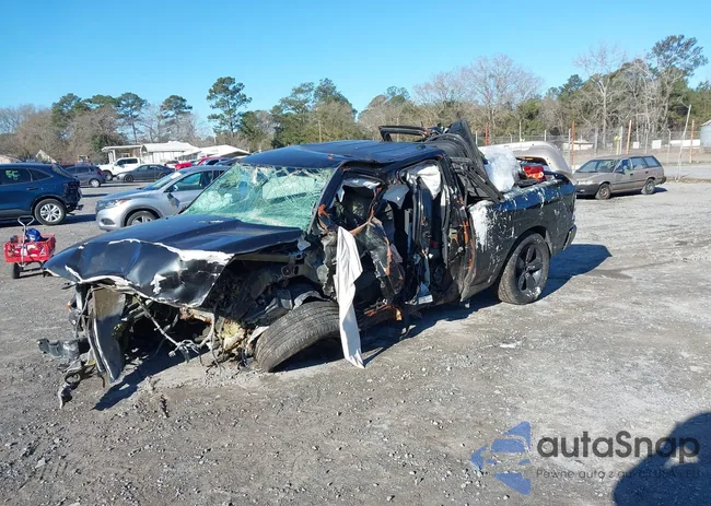 1C6RR6FT8JS101298: 44294888