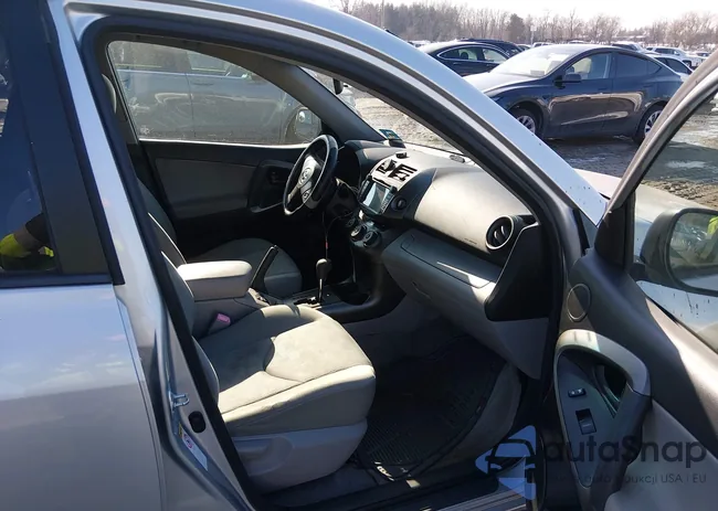 JTMBF4DV6A5022853: 44294966