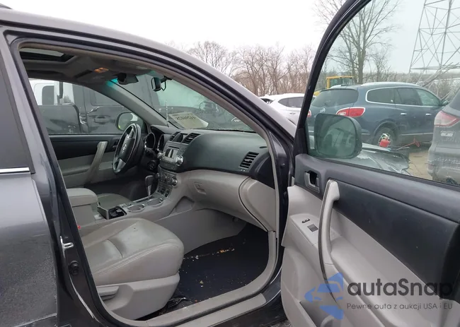 5TDBK3EH7CS123699: 44296028