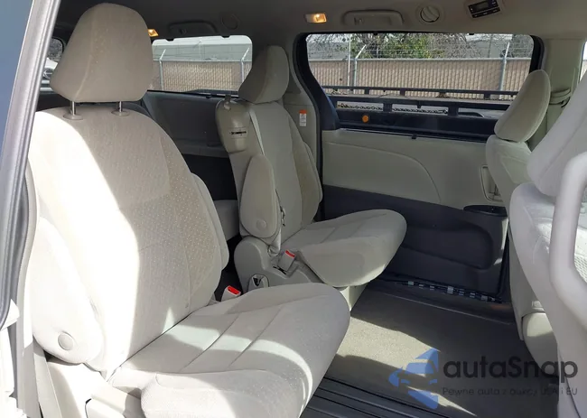 5TDKZ3DC2JS917041: 44296031