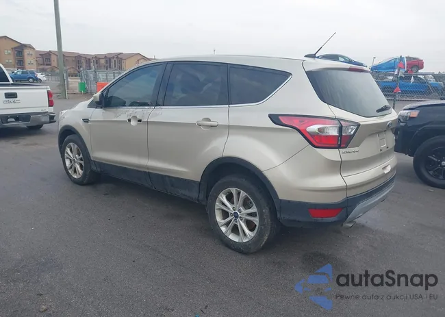 1FMCU0GD2HUD10693: 44296055