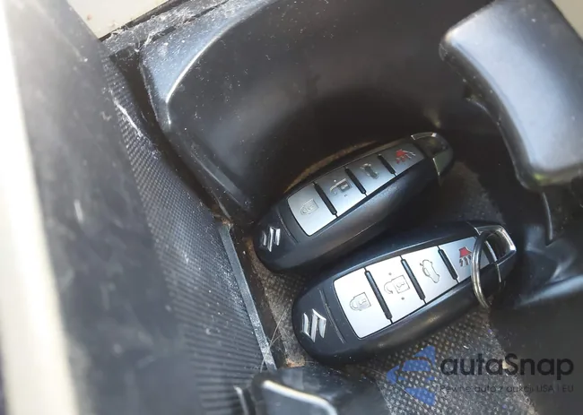 JS2RF9A84C6100933: 44296079