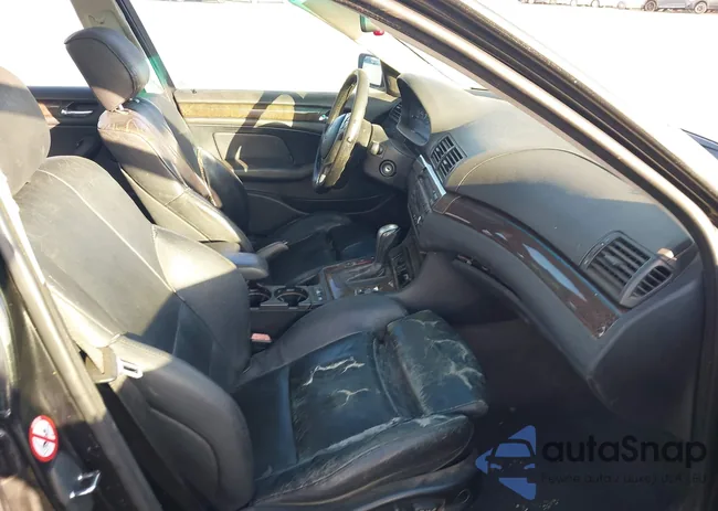 WBAAN37441NJ11457: 44296097