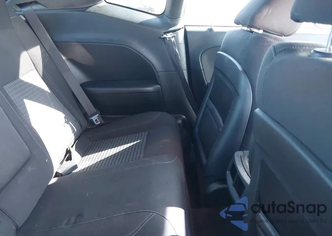 2C3CDZAG7GH172652: 44296164