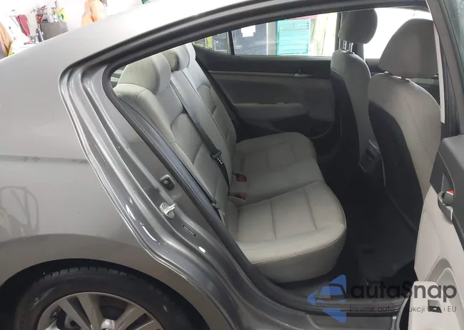 5NPD84LF2JH265945: 44296196