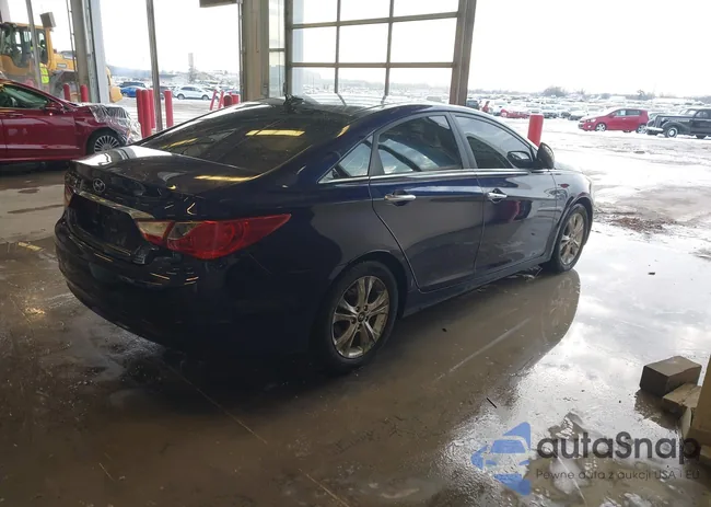 5NPEC4AC1CH471031: 44296205