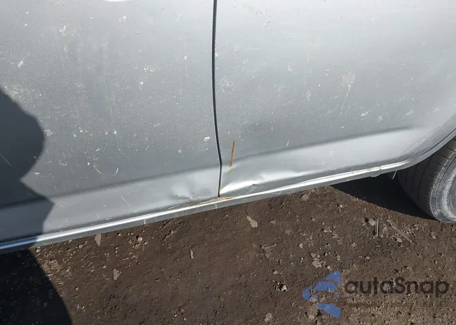 JTMBD33V166006885: 44296254