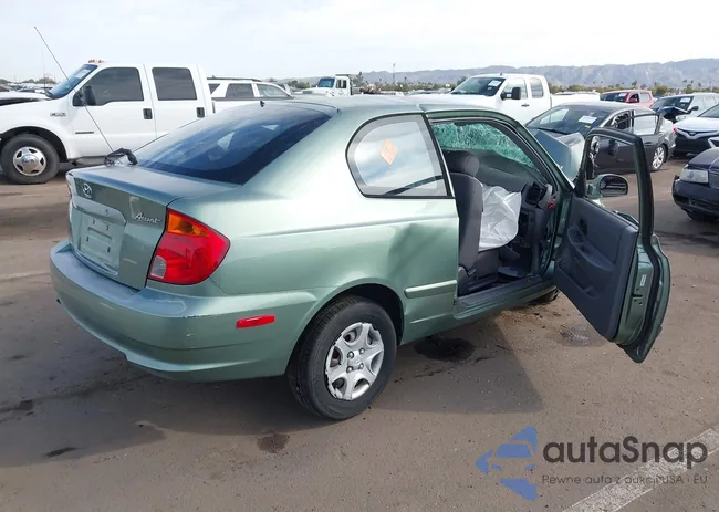 KMHCG35C34U279175: 44296354