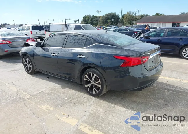 1N4AA6AP2GC447038: 44296355