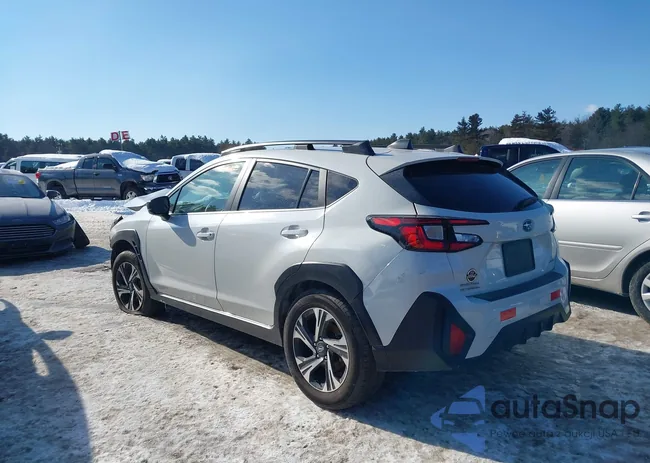 JF2GUADC0R8327107: 44296357