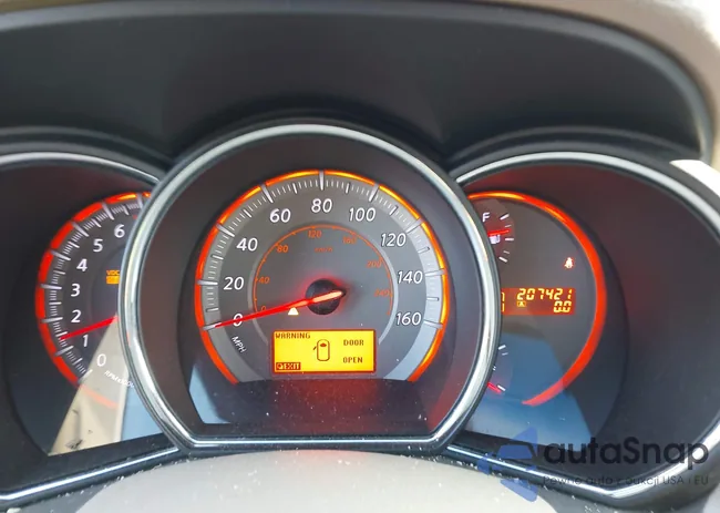 JN8AZ18W29W202197: 44296404