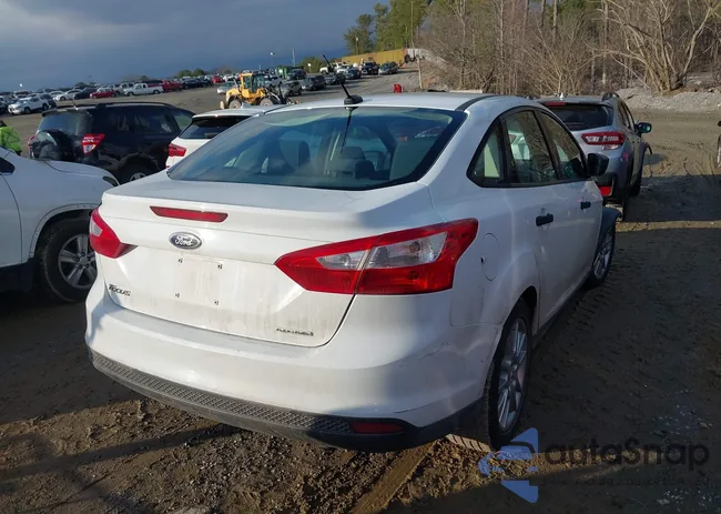 1FADP3E21DL291479: 44296426