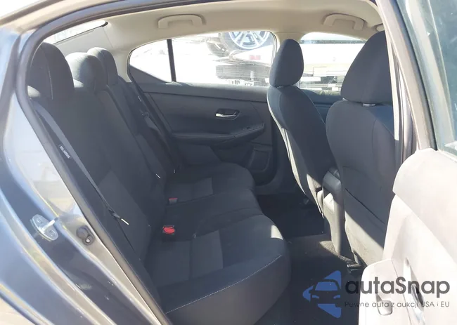 3N1AB8CV4NY262799: 44296438