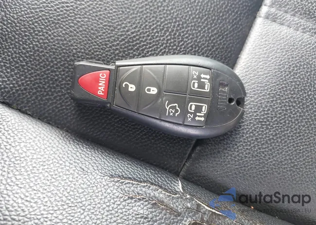 2C4RC1BGXER277315: 44296470