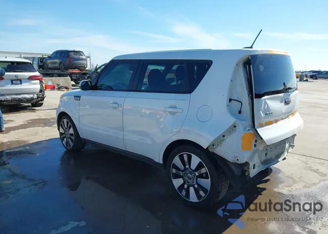 KNDJX3A56E7062254: 44296494