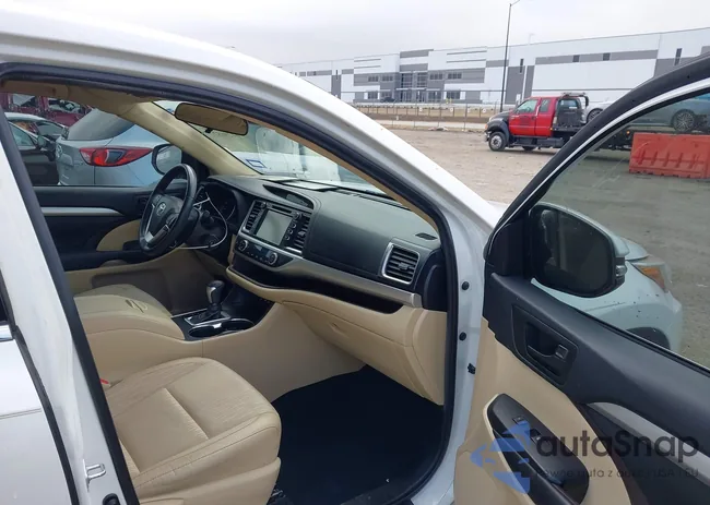 5TDZZRFH2KS306390: 44296527