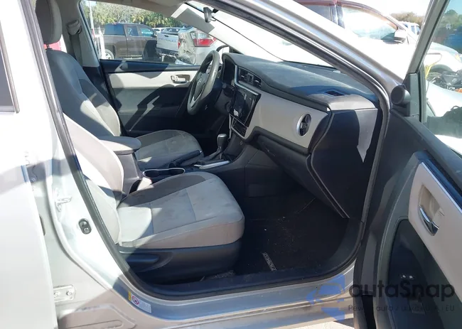 2T1BURHE6HC813748: 44296570