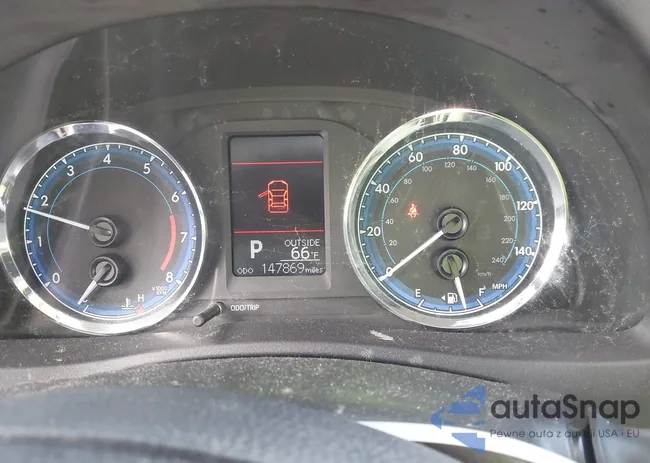 2T1BURHE6HC813748: 44296570