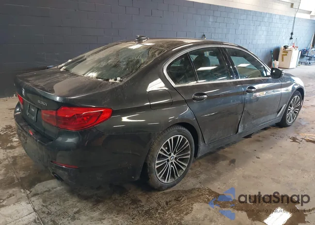 WBAJA7C55KG909943: 44295631