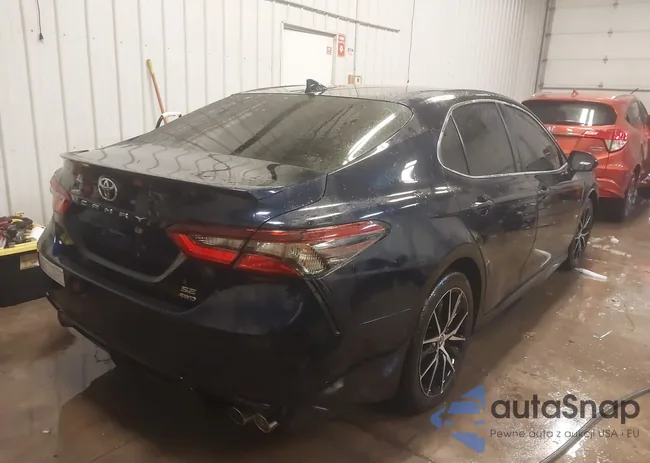 4T1T11BK2NU065121: 44295634